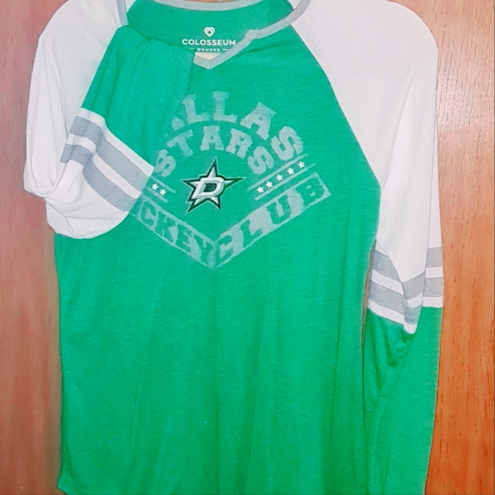 NWOT WOMANS DALLAS STARS HOCKEY LONG SLEEVE TSHIRT sz M